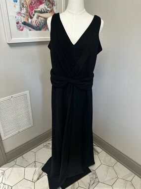 Armani Collezioni Black Maxi V-Neck Knot Dress